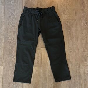Lululemon On th Fly Pant Cropped